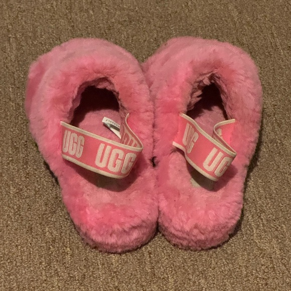 Pink Ugg Fluff Yeah Slipper/Slide women’s size 7 - Picture 2 of 7